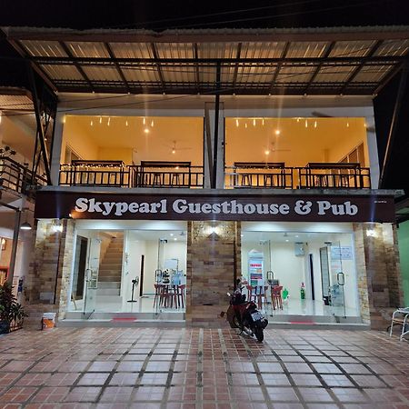 Skypearl Guesthouse & Pub เกาะเต่า ภายนอก รูปภาพ